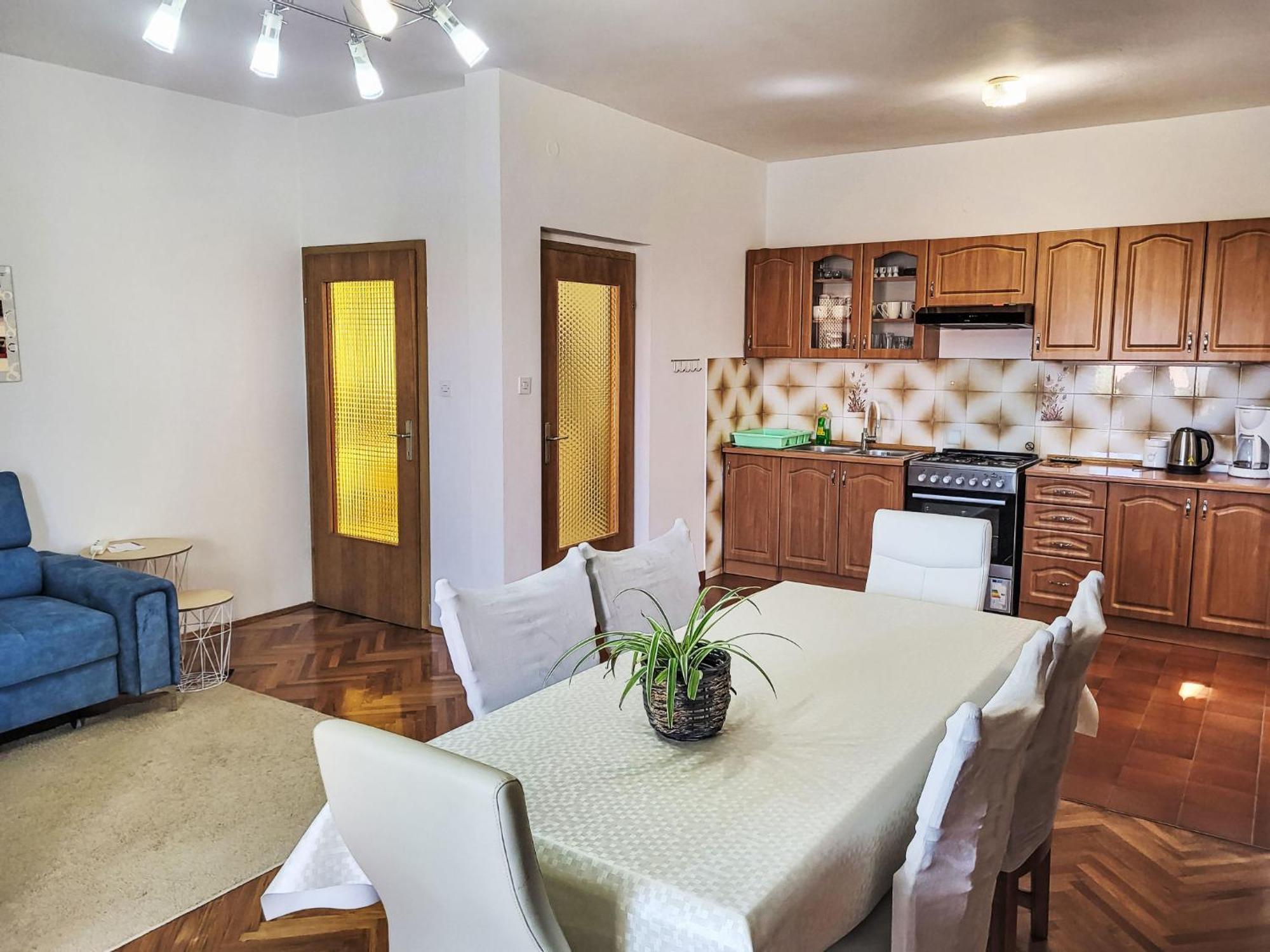 Apartment Ana - Big350 By Interhome ตูรันญ์ ภายนอก รูปภาพ