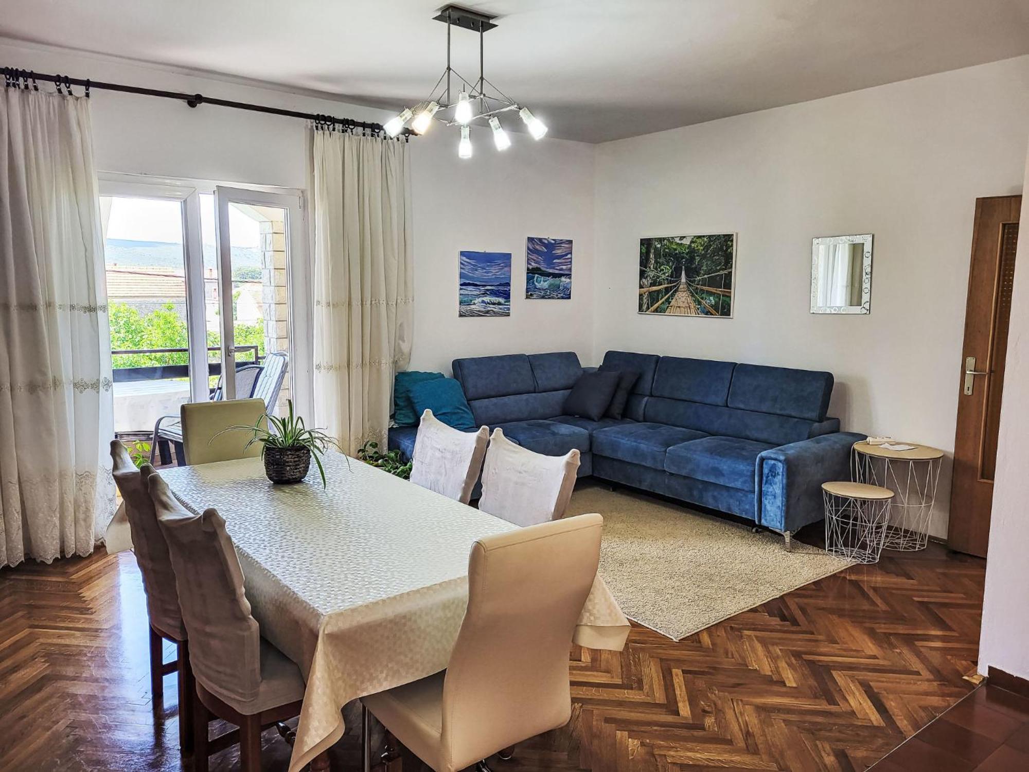 Apartment Ana - Big350 By Interhome ตูรันญ์ ภายนอก รูปภาพ