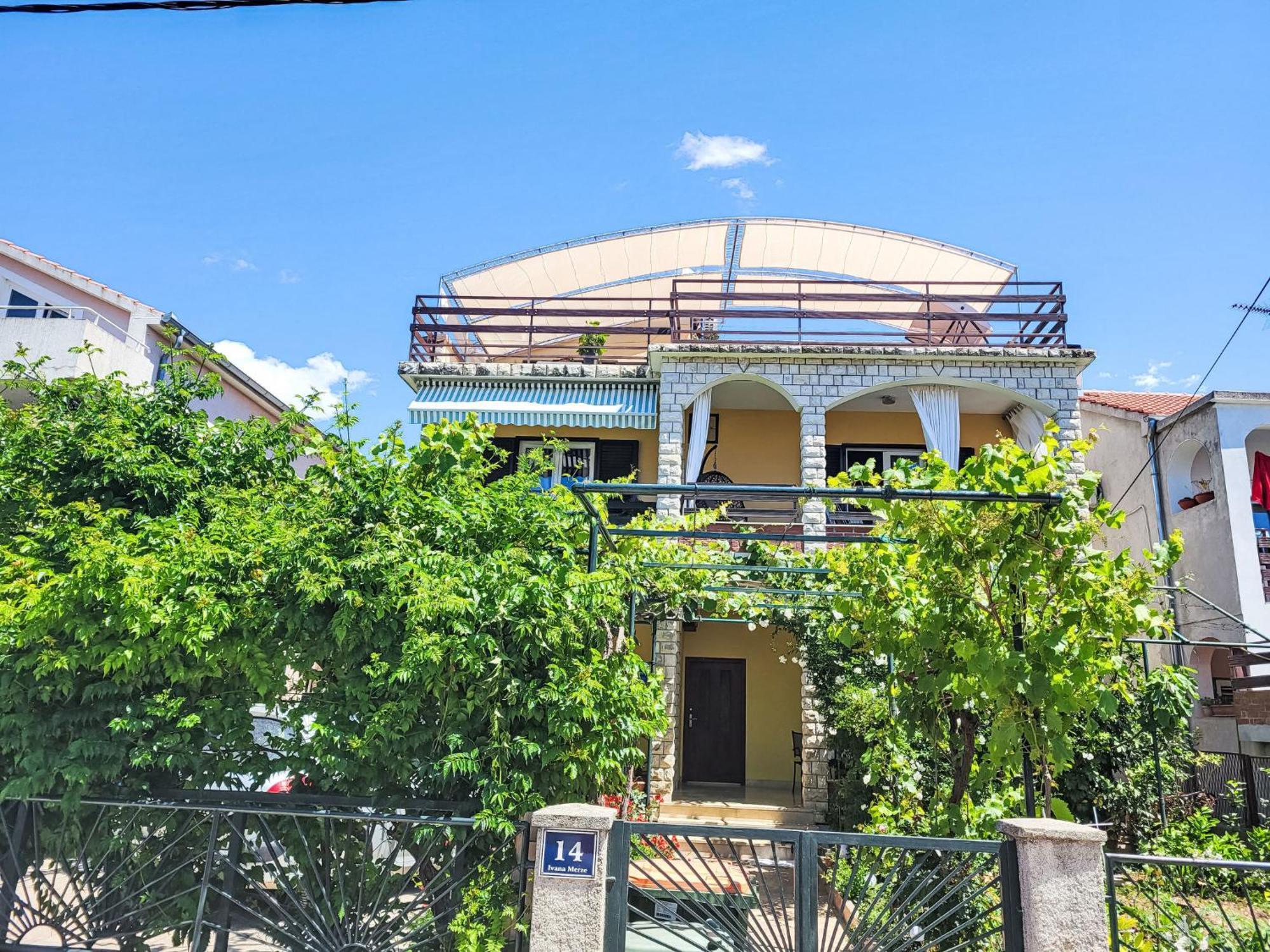 Apartment Ana - Big350 By Interhome ตูรันญ์ ภายนอก รูปภาพ